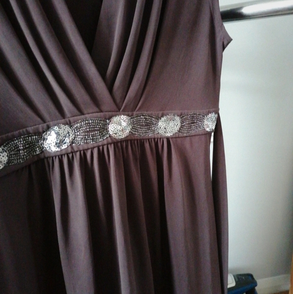 2 dresses size 16 - Picture 2 of 4